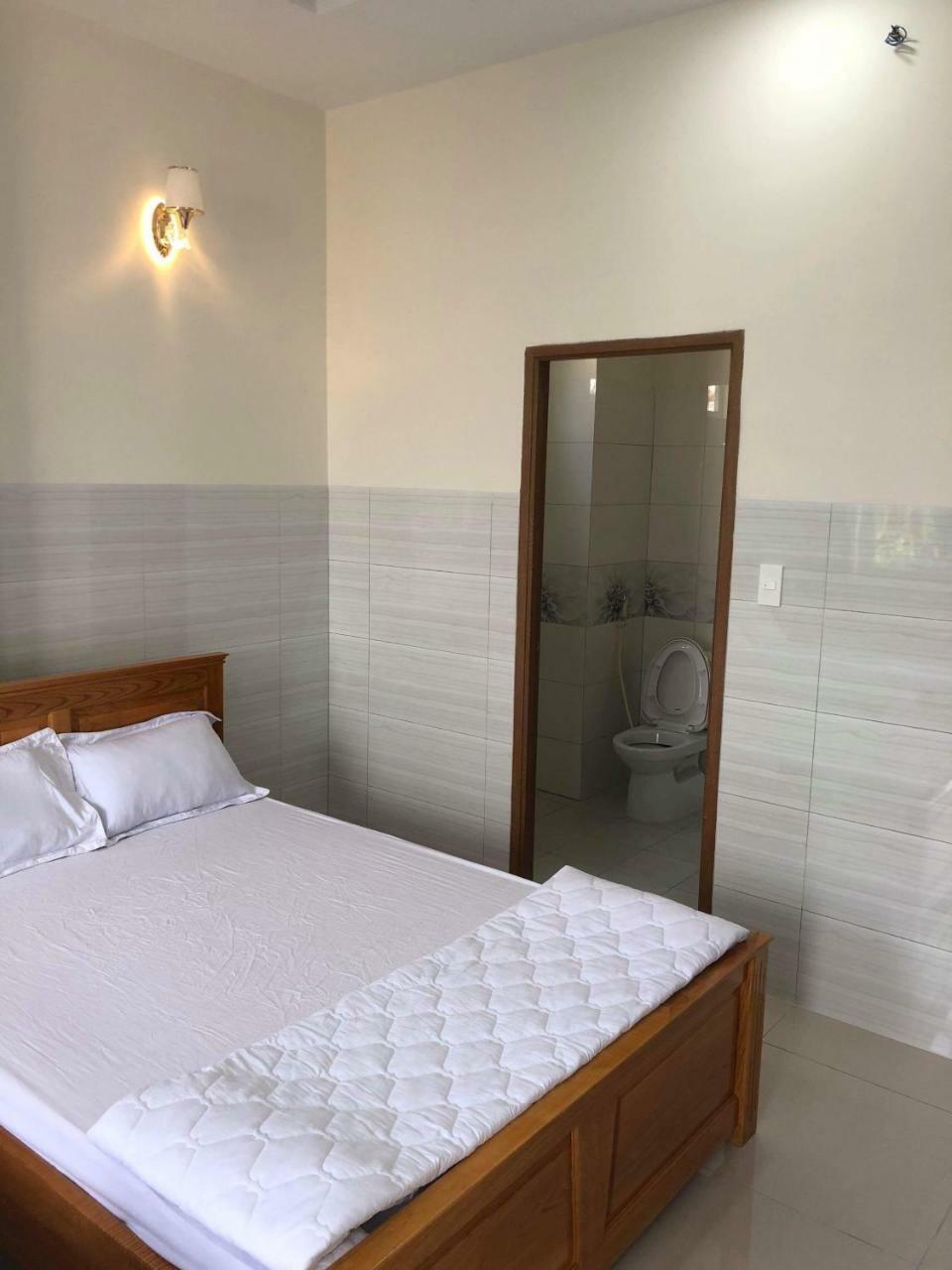 Nguyen Kim Motel Лонг Хай Екстериор снимка