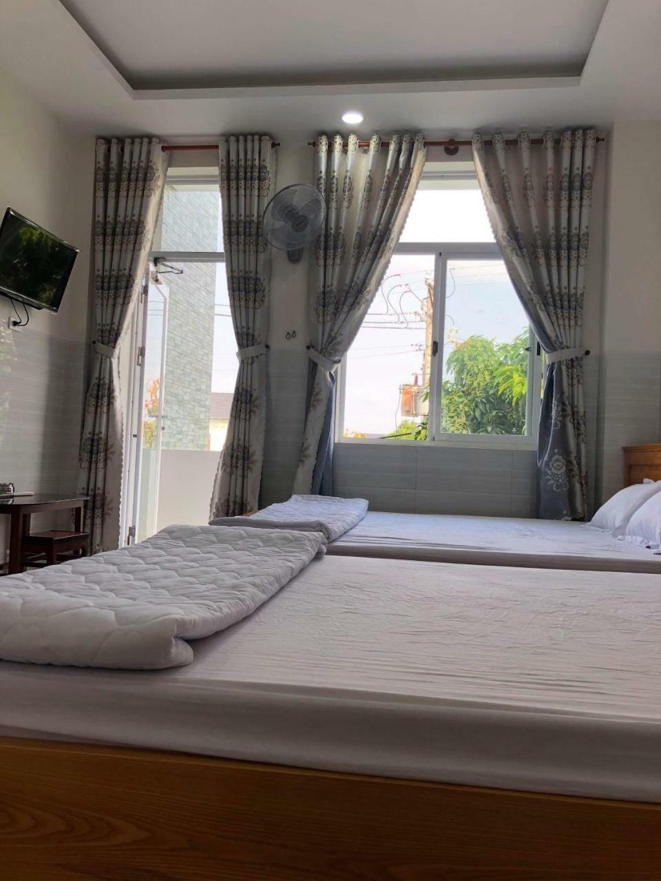Nguyen Kim Motel Лонг Хай Екстериор снимка